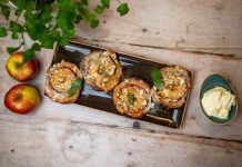 Nyter fortsatt av den gode eplesesongen